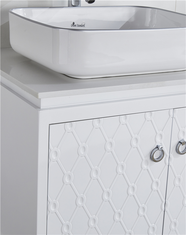 tủ phòng tắm có gương GGP39